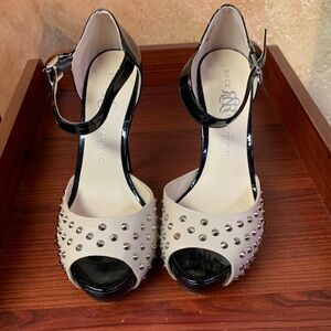 Brand new Rock Republican heels